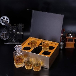 KANARS - zestaw do whisky 5-elementowy: karafka 750 ml + 4 szklanki 300 ml, kryształowe szkło bezołowiowe, wysokiej jakości, w o