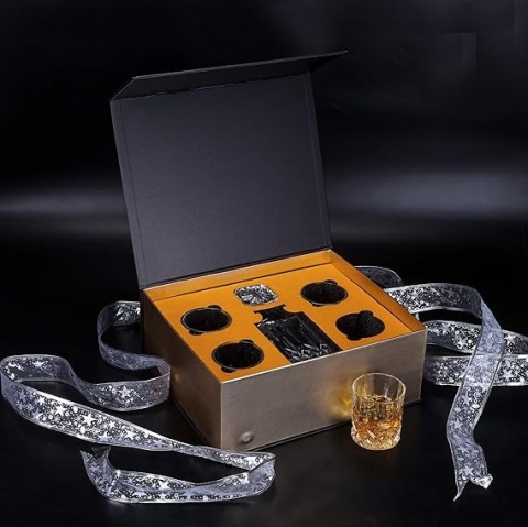 KANARS - zestaw do whisky 5-elementowy: karafka 750 ml + 4 szklanki 300 ml, kryształowe szkło bezołowiowe, wysokiej jakości, w o