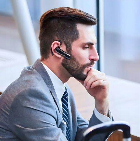 New Bee Bezprzewodowy Zestaw Słuchawkowy Bluetooth 5.0 z Futerałem