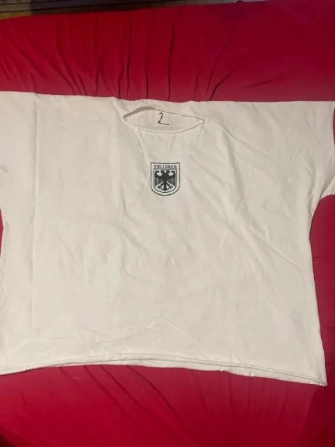 Sample yeezy vultures koszulka t-shirt kanye west YZY vultures gosha donda bully