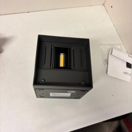 Sanshi LED kinkiet ścienny 12 W IP65 3000 K